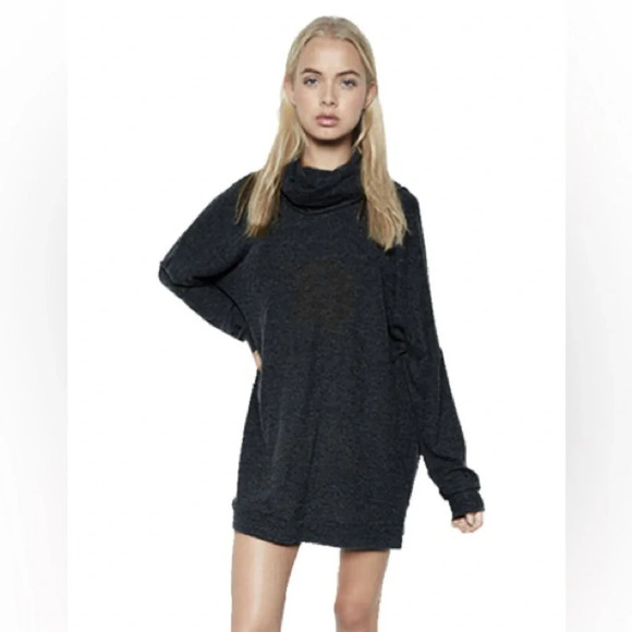 NWT Michael Lauren Long Sleeve Turtleneck Grey Sweater Sz Small - Picture 1 of 10